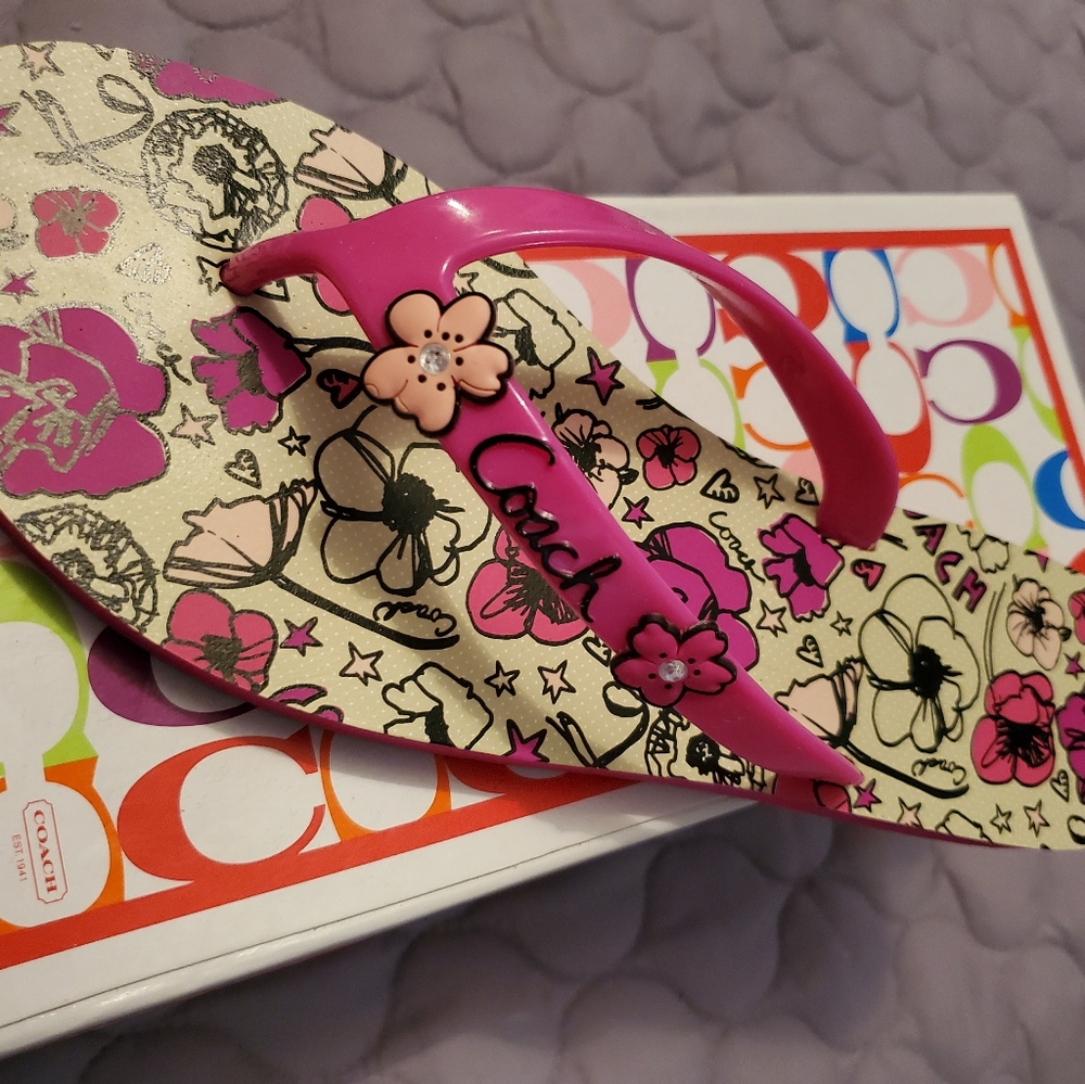 Coach flip flops